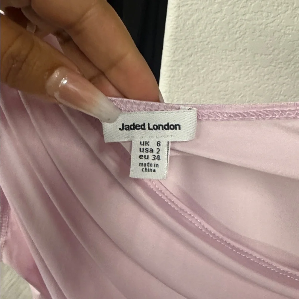 Dare To Drape Top in Pink Flower
Jaded London - Picture 6 of 7